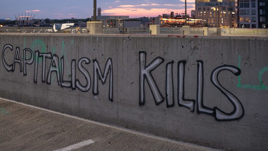 Graffiti: Kapitalismus tötet
