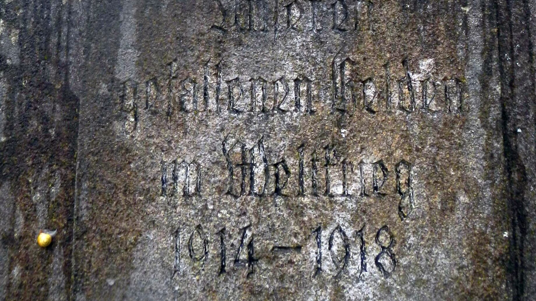 Gedenkstein auf dem Arheilger Friedhof
