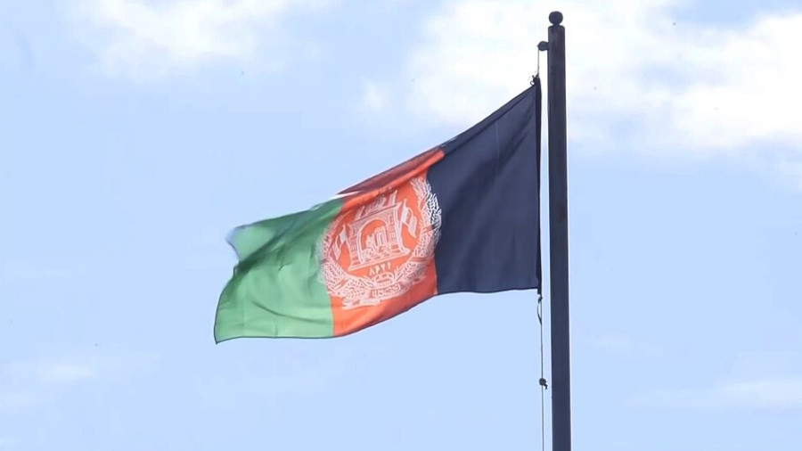 Afghanische Flagge im Wind