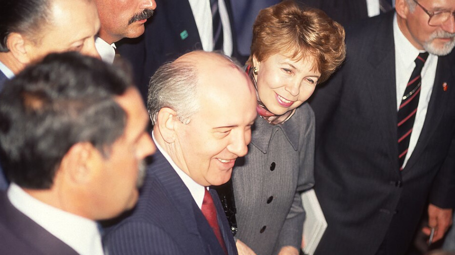 Michail Gorbatschow, 1990
