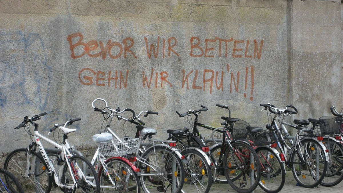 Bevor wir betteln, gehen wir klauen.Symbolbild: Armut