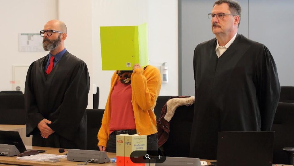 Erster Tag des Prozesses gegen Susann Eminger vor dem OLG Dresden. Bild: Ove Landgraf