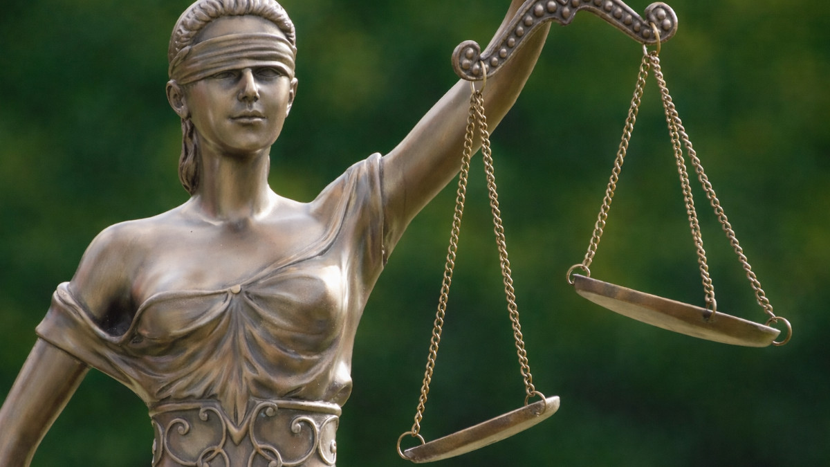 Justitia ist doch nicht blind!