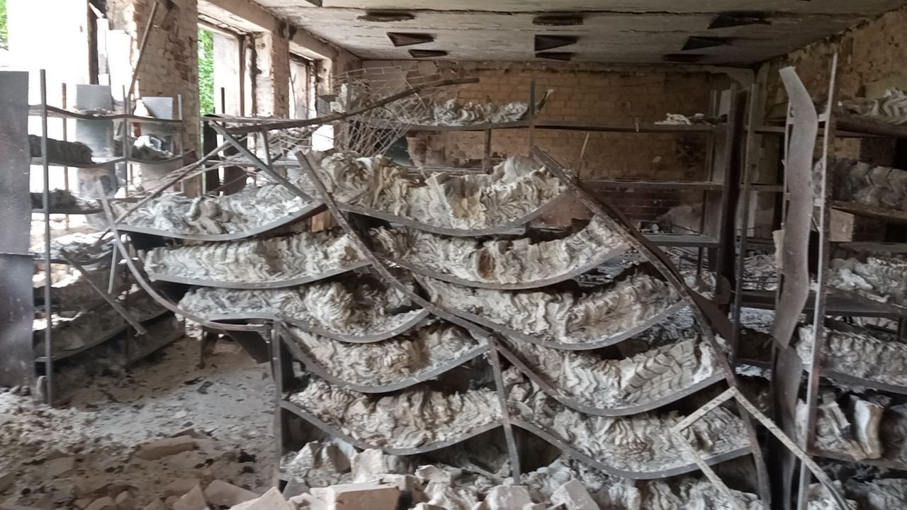 Verbrannte Bibliothek der Universität in Mariupol. Foto Universität Mariupol 2022