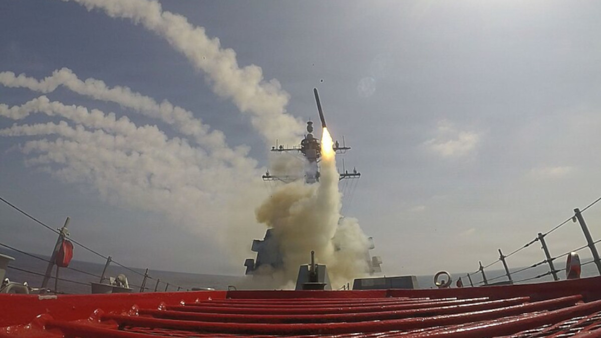 Arleigh Burke-class guided-missile destroyer USS Frank E. Petersen Jr. (DDG 121) fires a Tomahawk Land Attack Missile during operations in support of Operation Epic Fury, Feb. 28, 2026. (U.S. Navy Photo) 
