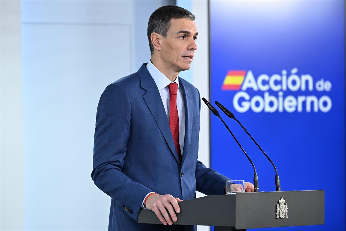 Pedro Sánchez: "No a la guerra!". Bild: lamoncloa.gob. es