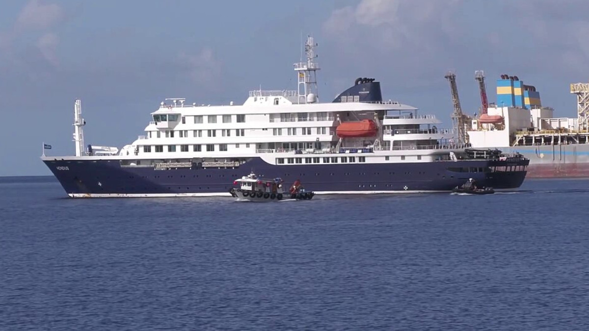 MV Hondius in 10 May 2026