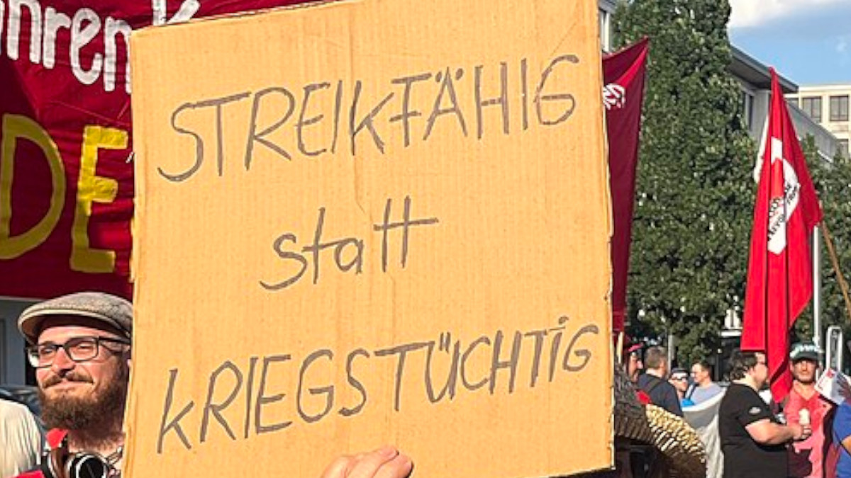 Streikfähig statt kriegstüchtig